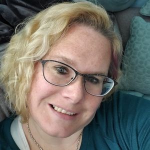 Meet your Posher, Deanna